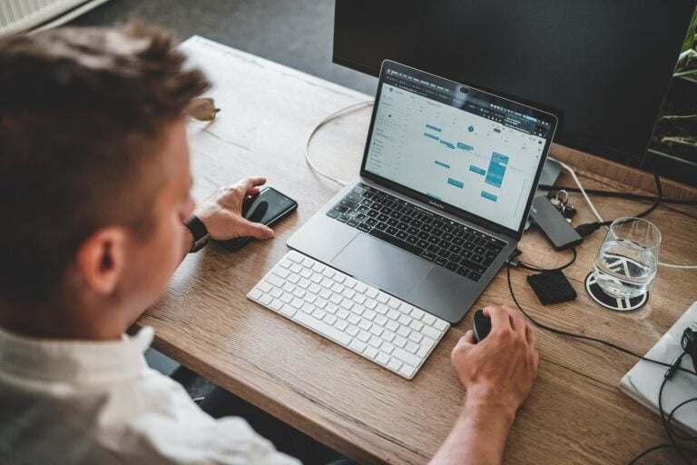 Outlook Plugin for Meeting room Booking